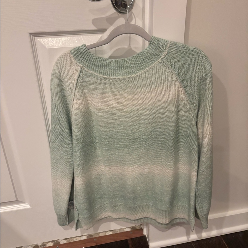 Chaps Green and White Crew Neck Sweater Lightweight Knit